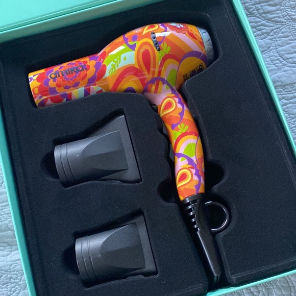 Amika Power Cloud Force Dryer - Picture 3 of 3